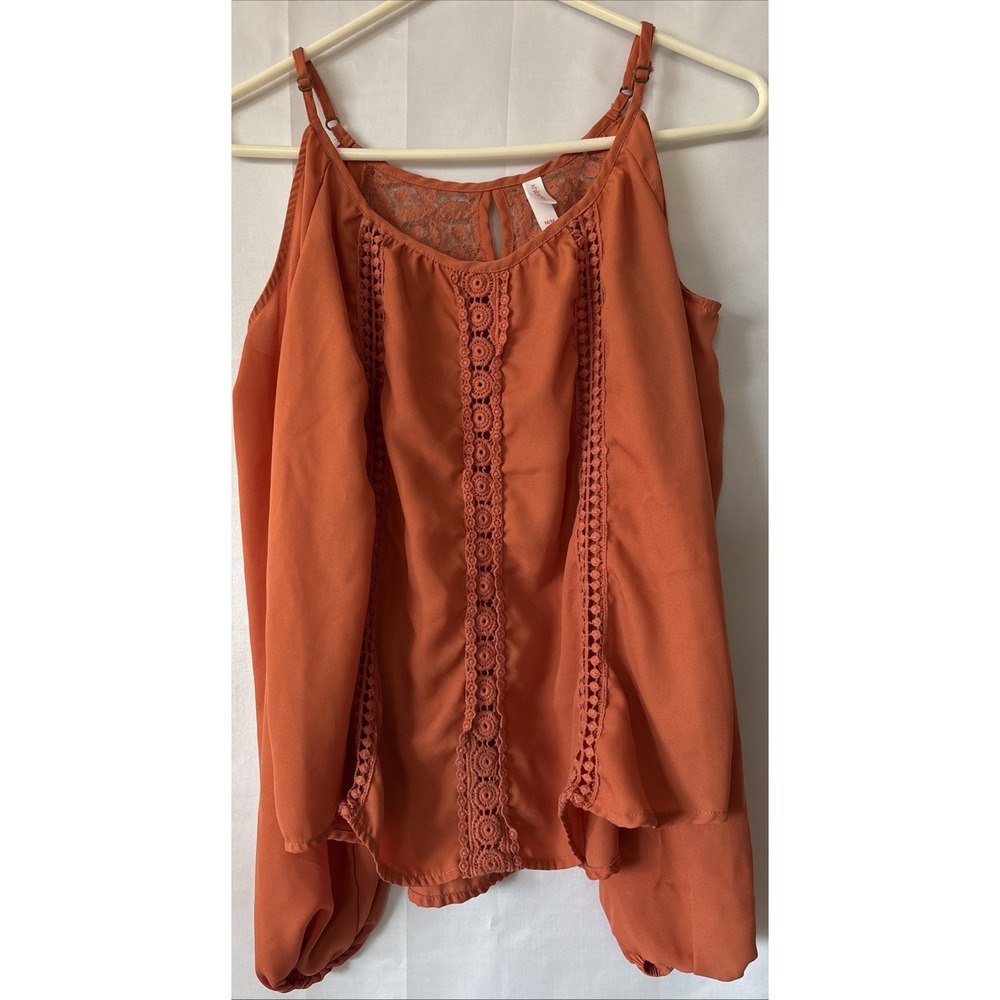 Xhilaration Flowy Cold‎ Shoulder Floral Embroidered Burnt Umber Keyhole M